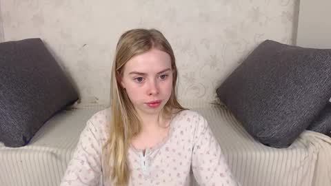 Snapshot of sofia_here chatting on April 2, 11:46 pm Sofia here online show from April 2, 11:46 pm