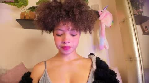 S O F I A  online show from February 24, 5:22 pm