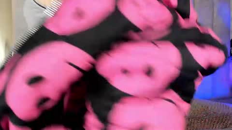 Snapshot of sofia_kay_ chatting on July 11, 8:44 pm S O F I A online show from July 11, 8:44 pm