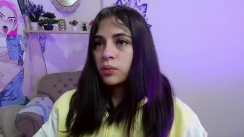 Snapshot of sofia_lara28 chatting on July 12, 1:02 pm sofia_lara28 online show from July 12, 1:02 pm