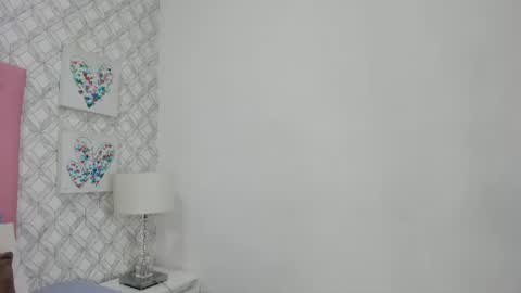 sofia_martinez9 online show from July 28, 7:04 pm