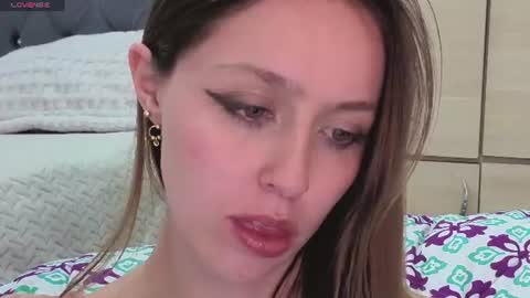 Snapshot of sofia_palacios_ chatting on June 15, 4:04 am online show from June 15, 4:04 am