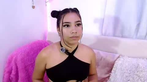 Snapshot of sofia_rios07 chatting on July 9, 9:46 am IG online show from July 9, 9:46 am