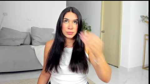 sofia_rivers_ online show from October 8, 12:41 am