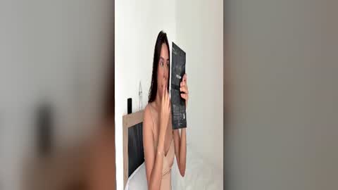 sofia_rivers_ online show from June 14, 1:46 pm