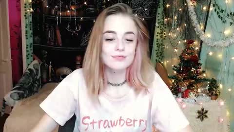 sofia_rosemary online show from January 16, 3:27 pm