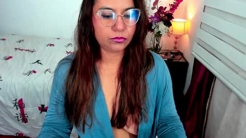 sofia_sorceress online show from December 28, 12:15 am