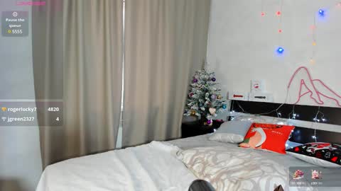 Snapshot of sofia_sould chatting on December 28, 5:02 am Sofia online show from December 28, 5:02 am