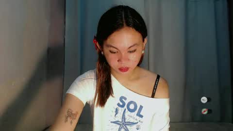 sofia_sweetheart18 online show from June 11, 3:04 am