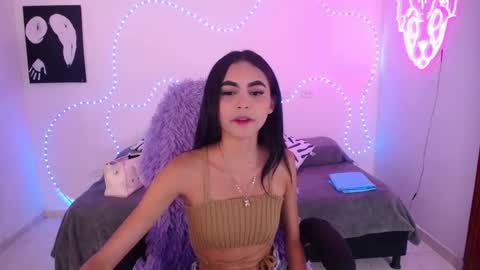 Snapshot of sofia_tgn chatting on April 10, 6:34 pm sofia_tgn online show from April 10, 6:34 pm
