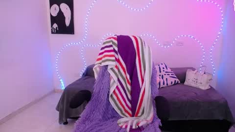 Snapshot of sofia_tgn chatting on April 13, 1:49 pm sofia_tgn online show from April 13, 1:49 pm