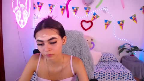 Snapshot of sofia_tgn chatting on May 25, 6:36 pm sofia_tgn online show from May 25, 6:36 pm