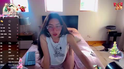 SOFIA online show from December 16, 9:09 pm