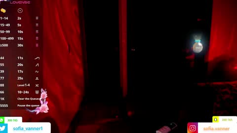 Snapshot of sofia_vanner chatting on April 4, 1:37 am SOFIA online show from April 4, 1:37 am