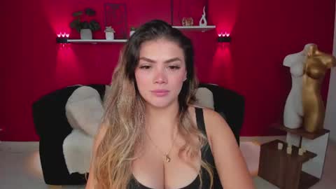 sofia_velvetx online show from June 11, 2:15 pm