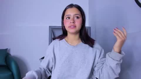 Sofa online show from September 22, 12:51 pm