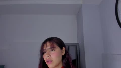 Sofa online show from September 24, 12:30 pm