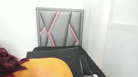 Sofa online show from October 9, 2:15 pm