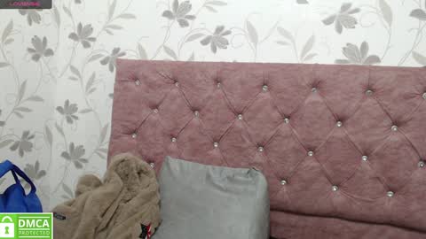 Sofa online show from December 29, 5:44 pm