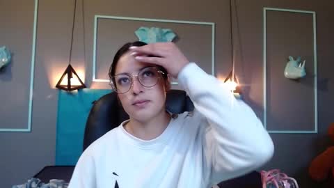 Snapshot of sofia_white3 chatting on October 10, 11:20 am Sofa online show from October 10, 11:20 am