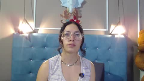 Sofa online show from December 5, 11:08 am