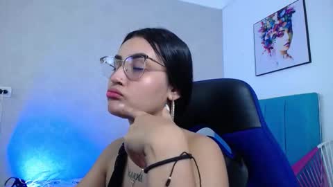 Sofia online show from November 20, 3:12 pm