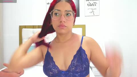 Sara online show from December 4, 3:48 am