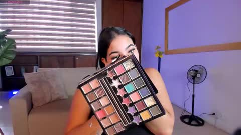 Sofia caramel online show from December 22, 3:31 pm