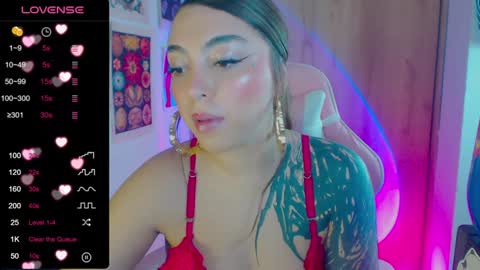       online show from December 10, 10:47 pm