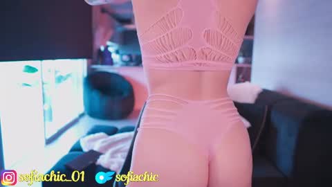 Snapshot of sofiachic chatting on July 15, 2:33 pm Sofia online show from July 15, 2:33 pm