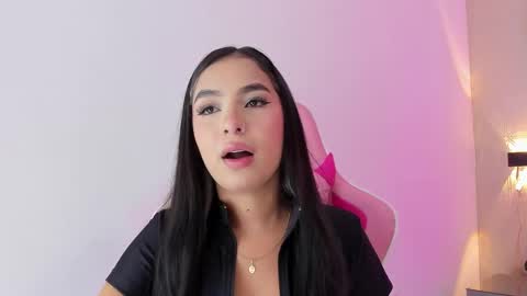 Snapshot of sofiacortez chatting on February 12, 7:45 pm Sofia online show from February 12, 7:45 pm