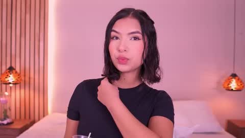 Sofia  online show from October 1, 12:11 pm