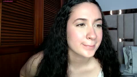 sofiaduque_26 online show from December 1, 7:47 pm