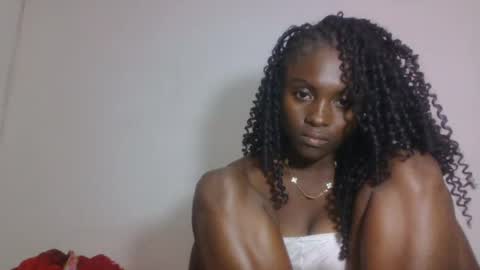 Snapshot of sofiafa chatting on July 8, 8:19 am sofia online show from July 8, 8:19 am
