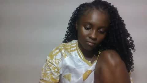 Snapshot of sofiafa chatting on July 12, 4:09 pm sofia online show from July 12, 4:09 pm