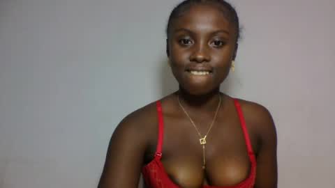 Snapshot of sofiafa chatting on July 27, 12:45 pm sofia online show from July 27, 12:45 pm