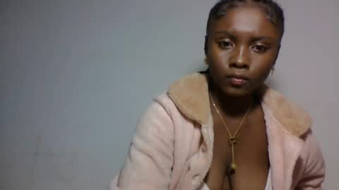 Snapshot of sofiafa chatting on July 28, 12:48 pm sofia online show from July 28, 12:48 pm