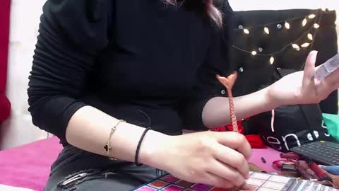 Sofi online show from September 15, 2:39 pm