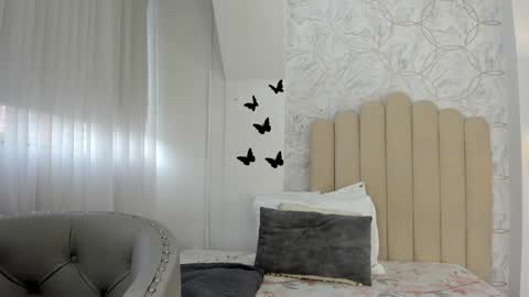 Sofia  online show from December 24, 12:00 pm