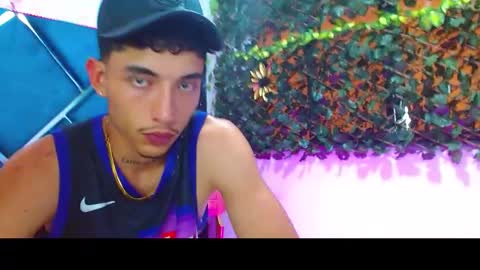 Sofia y santiago online show from September 19, 7:03 pm