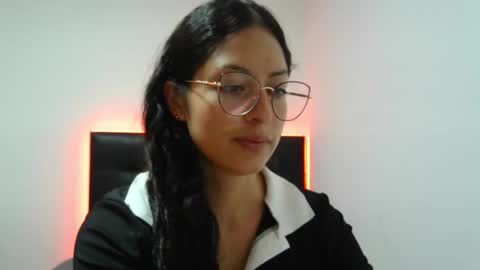 Sofi online show from February 6, 11:24 am