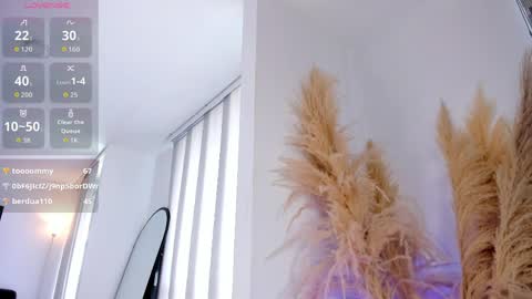 Snapshot of sofiawiliam chatting on April 1, 1:41 pm sofia wiliam online show from April 1, 1:41 pm