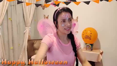 Snapshot of sofibelladelavega chatting on October 30, 4:19 pm Sofi Bella online show from October 30, 4:19 pm