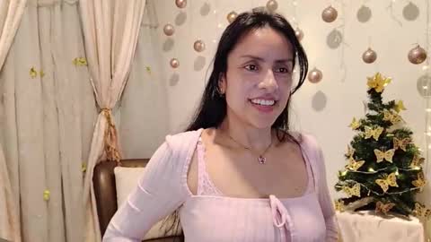 Sofi Bella online show from December 22, 6:27 pm