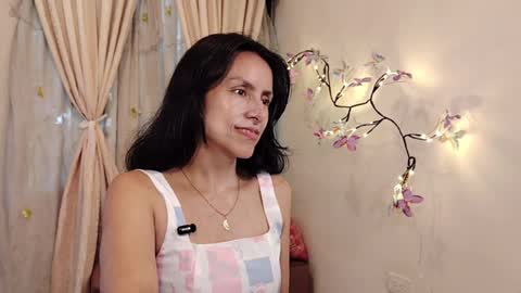 Sofi Bella online show from March 27, 7:24 pm