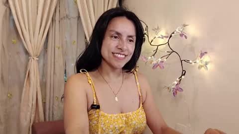 Snapshot of sofibelladelavega chatting on May 26, 8:16 pm Sofi Bella online show from May 26, 8:16 pm