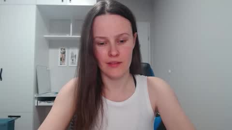 sofibliss online show from February 5, 7:40 pm