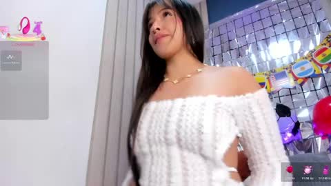 soficandy_ online show from June 20, 1:47 pm