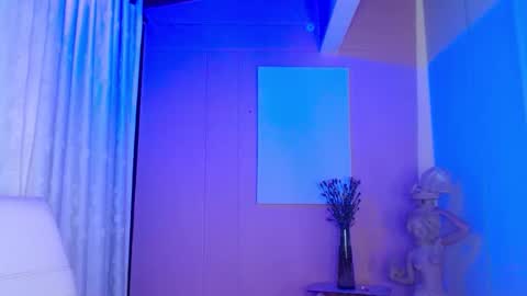 Snapshot of soficute_1 chatting on March 27, 12:27 am sofi online show from March 27, 12:27 am