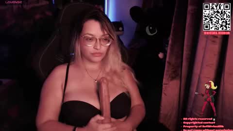 Snapshot of sofidivinemilk chatting on September 12, 11:04 pm Sofiedivinemilk online show from September 12, 11:04 pm